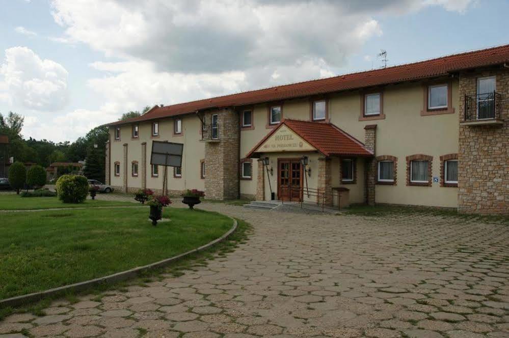 Hotel Na Podzamczu Tarnowskie Góry Exterior foto