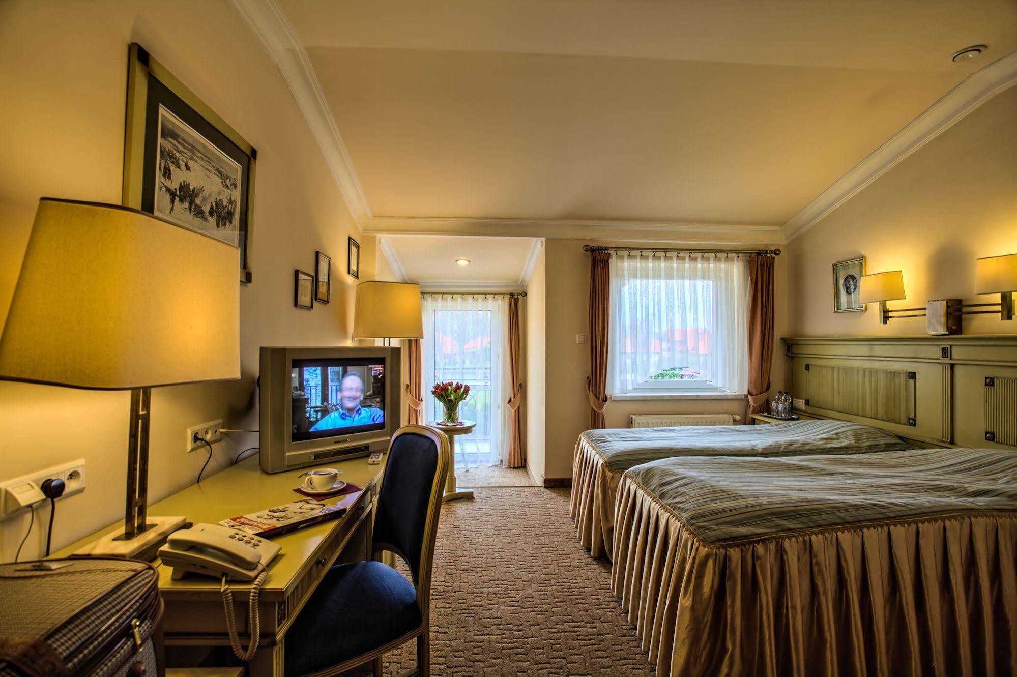 Hotel Na Podzamczu Tarnowskie Góry Exterior foto